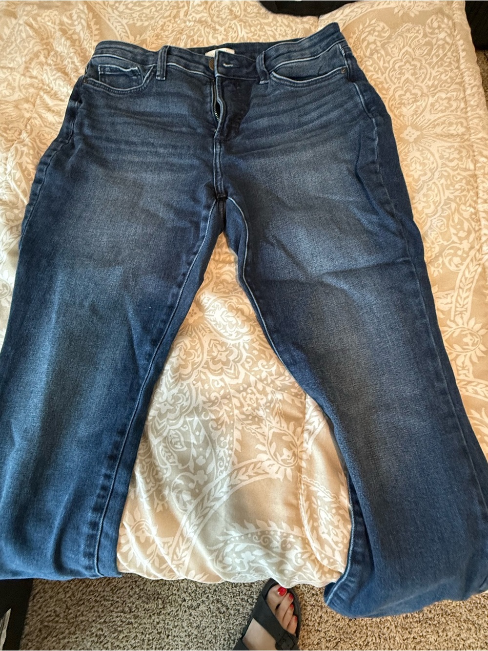 LC Lauren Conrad Straight-Leg Jeans in Dark Blue Wash